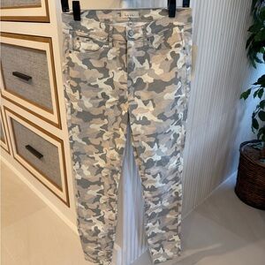 Nicole Miller Gray Camo Pants